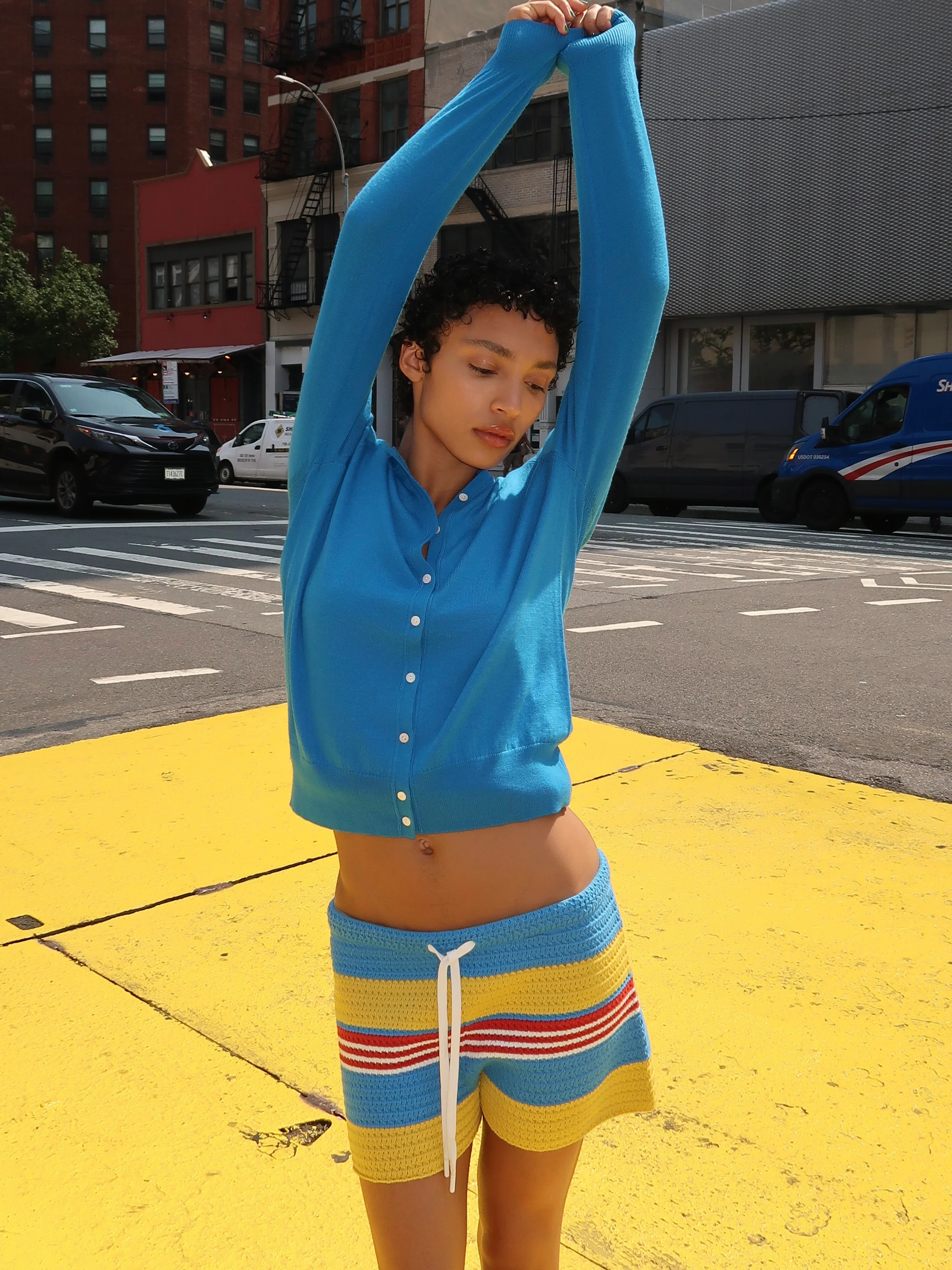 Finn Cardigan in Bright Blue - Image 2