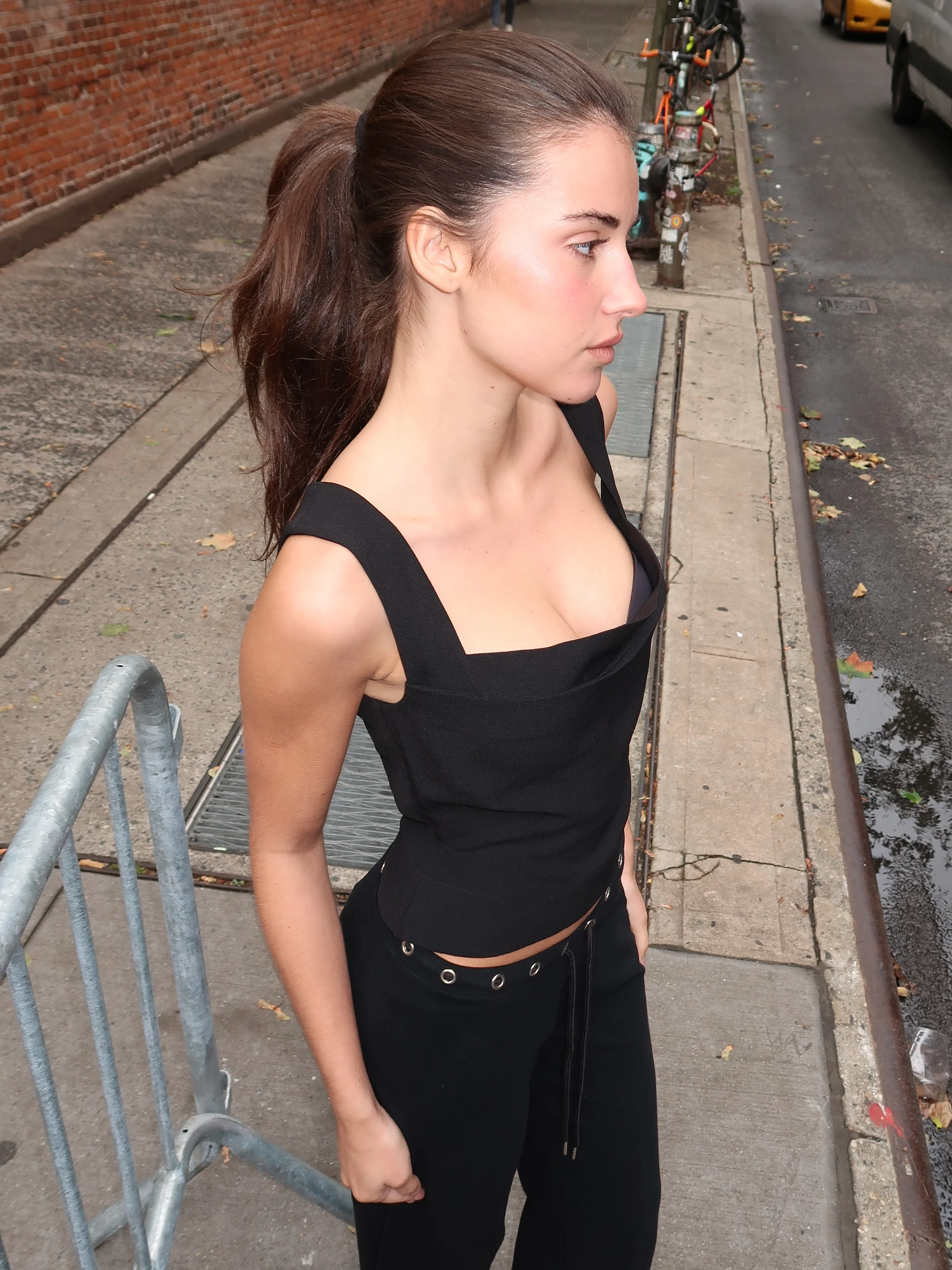 Imogene Corset in Black - Image 2