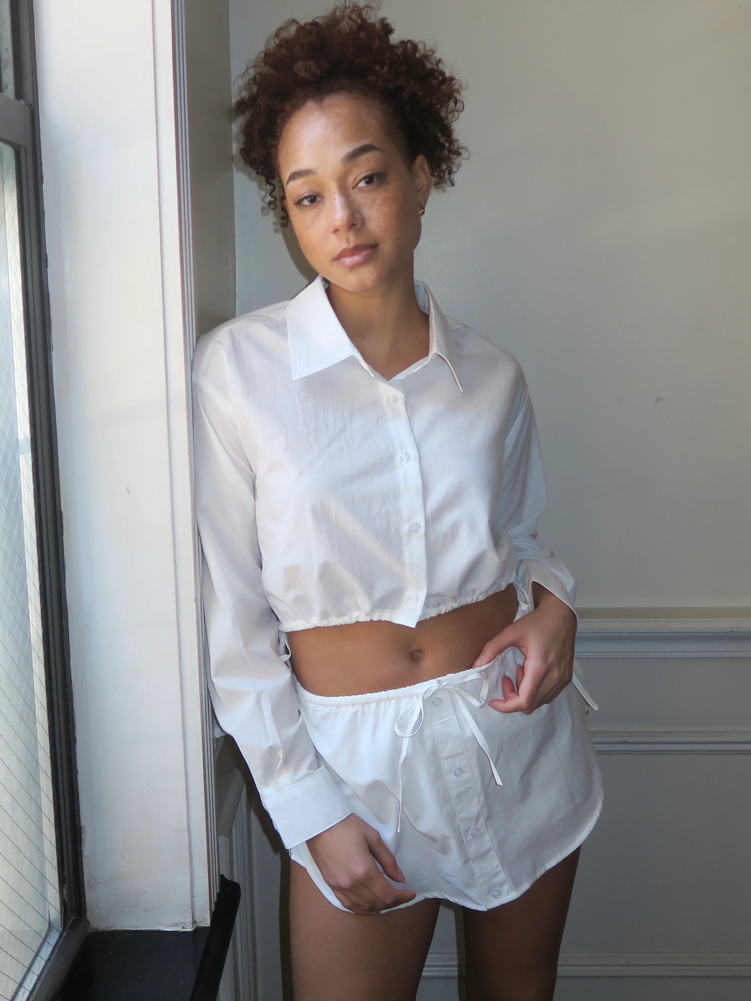 Jace Crop Button Up in Off-White - Image 2