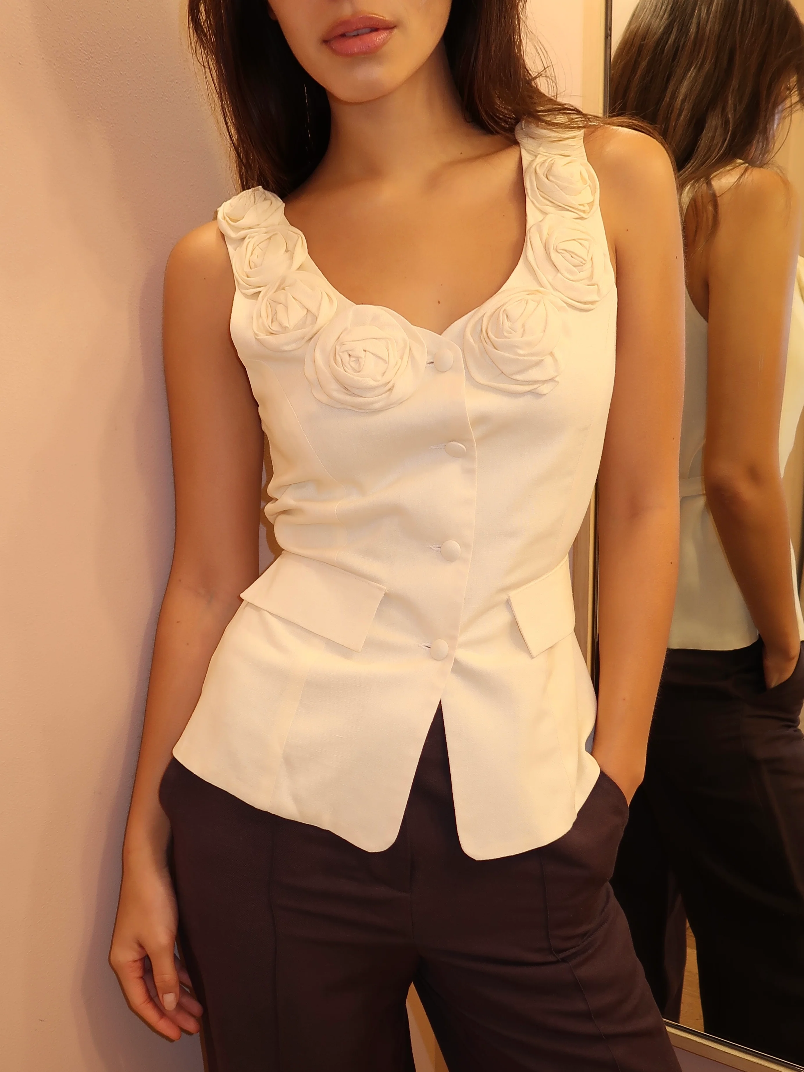 Loire Linen Top in Ivory - Image 2