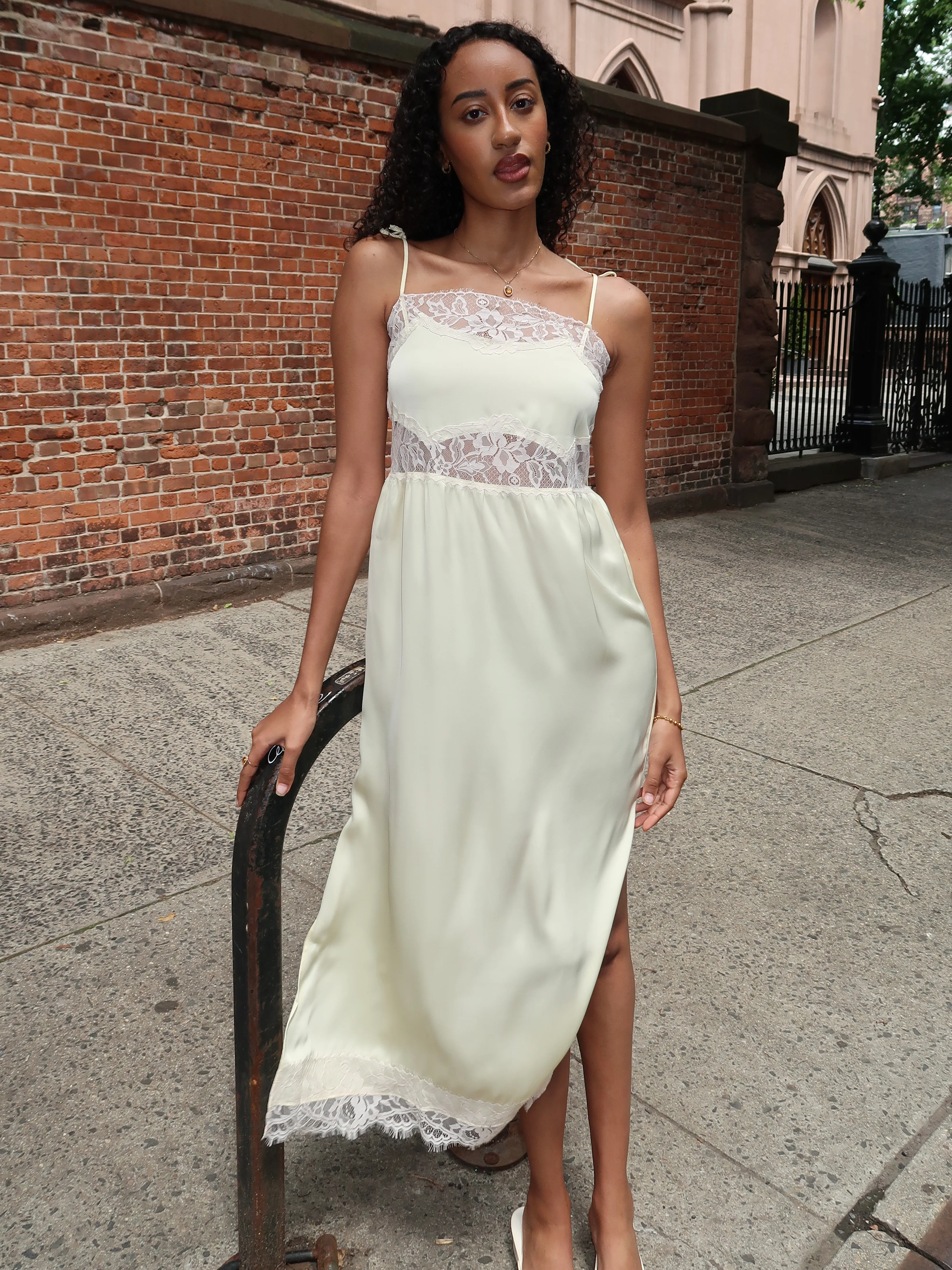 Morris Midi Dress in Lucia Lace - Image 4