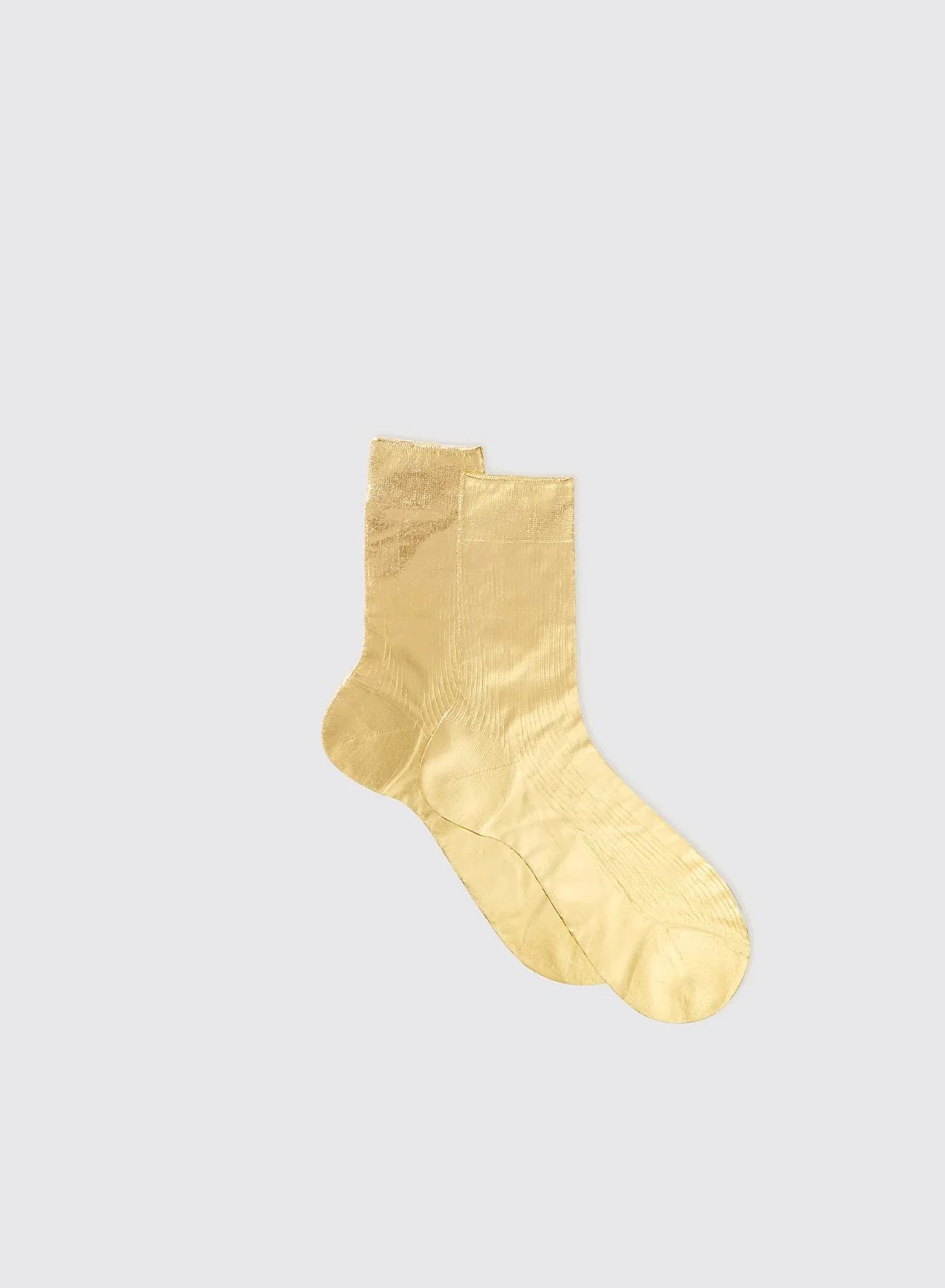 One Ribbed Laminated in Gold