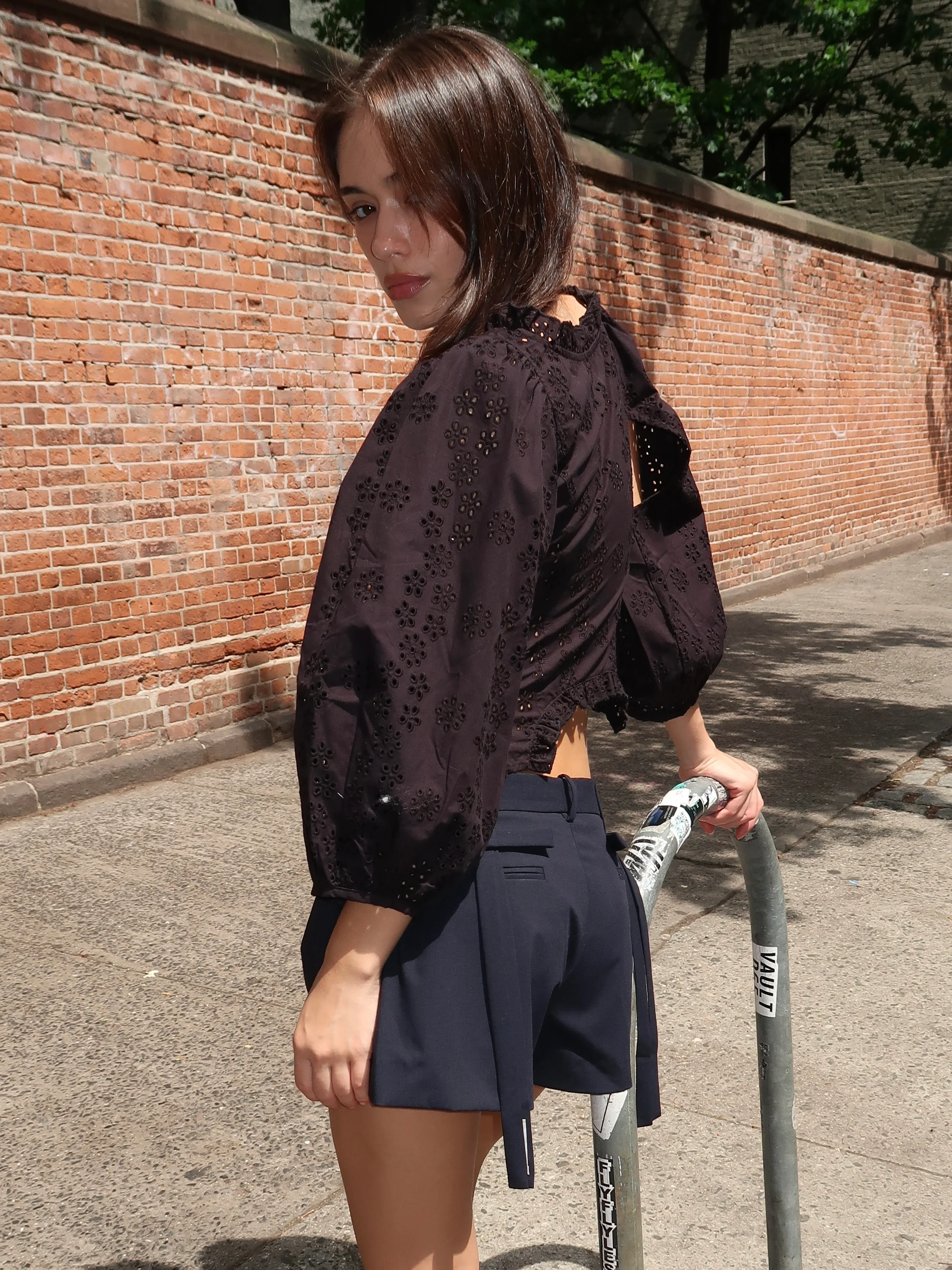 Palisade Top in Black - Image 3