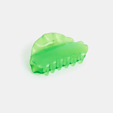 Suki Claw in Green Ruffle