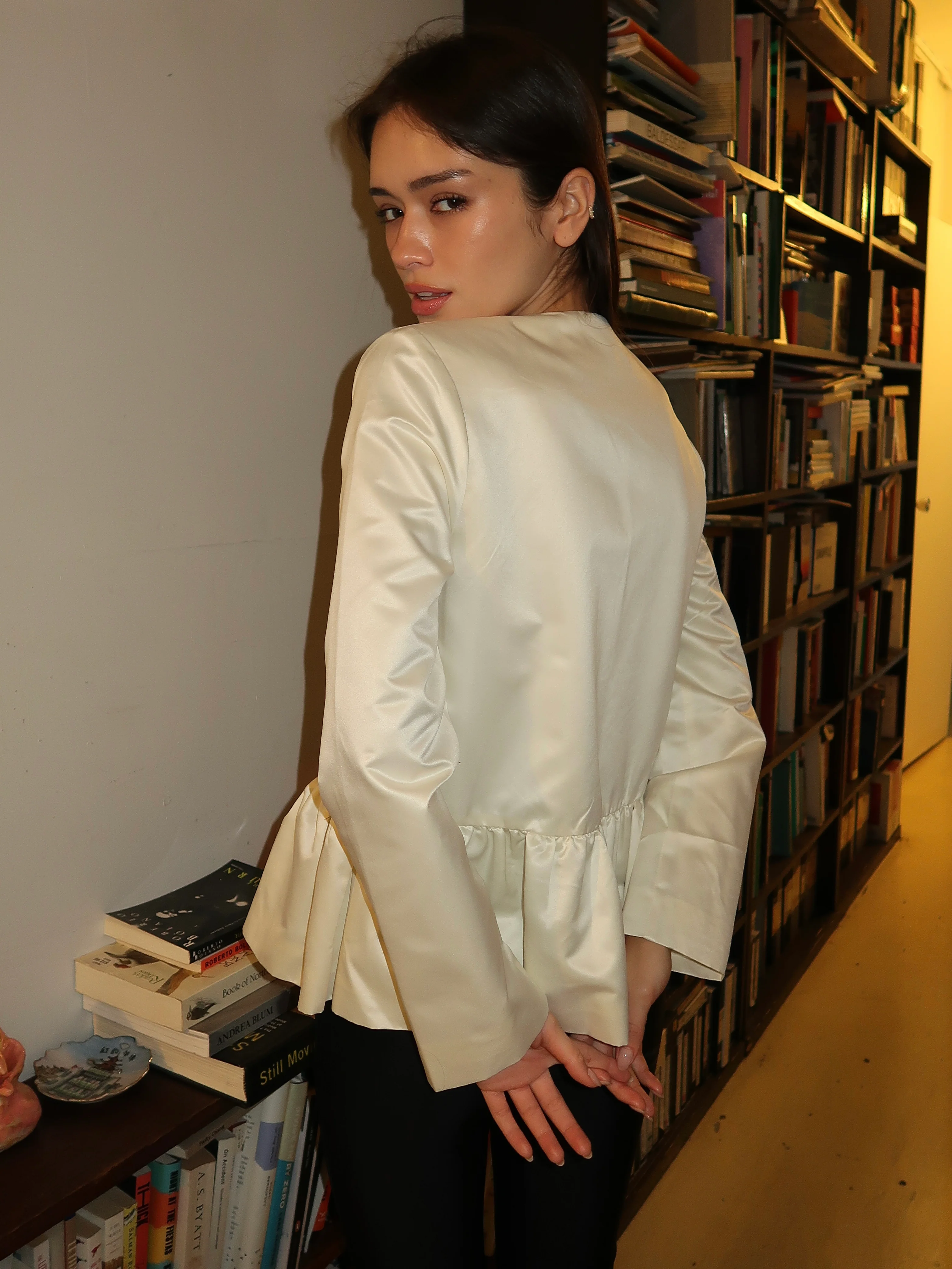 Yuna Jacket in Cream White - Image 4